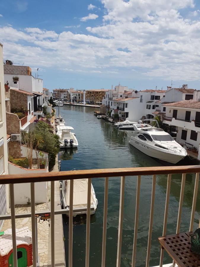 Appartement Magnifico Apartamento Junto Al Canal Principal. à Empuriabrava Extérieur photo